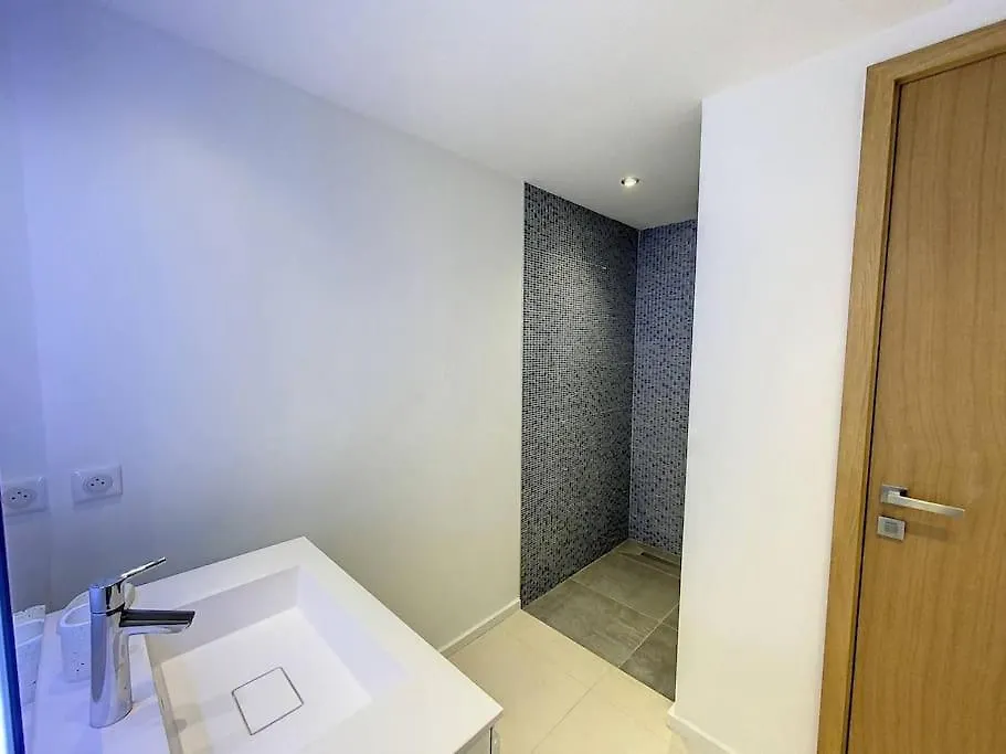 Luxueuse Villa De 4 Suites, Climatisation, Vue Mer, Piscine Grimaud
