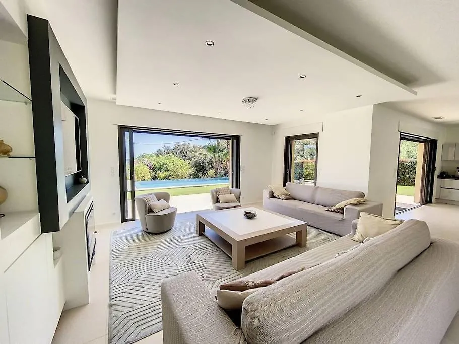 Luxueuse Villa De 4 Suites, Climatisation, Vue Mer, Piscine Grimaud 0*,  France